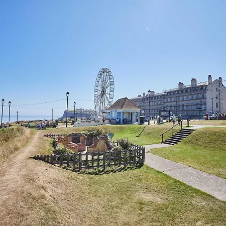 Host & - Abbey Nest Apartment *