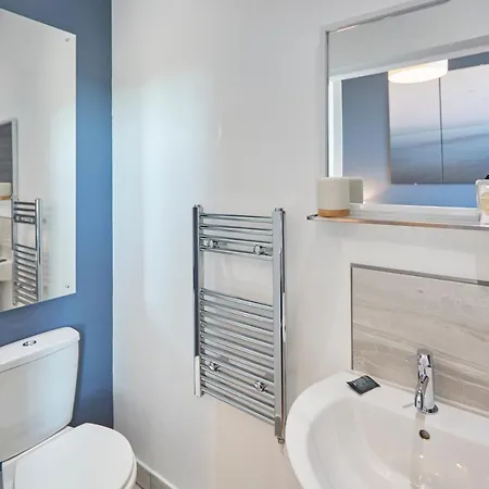 Host & - Abbey Nest Lägenhet